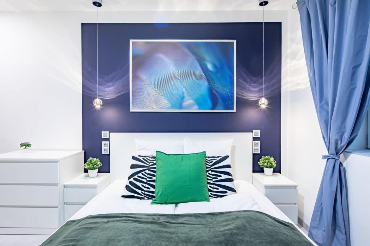 Central - New - Quiet Sleep Apartment Budapest Exterior photo